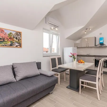 One-bedroom In *