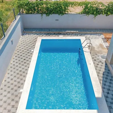 One-bedroom In *